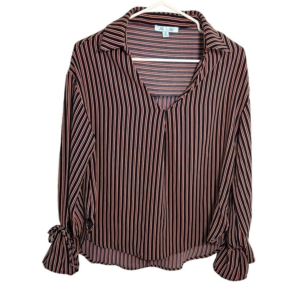 She + Sky Women's Sz Small Collared Split Neck Blouse Navy Blue Red Cream Stripe
